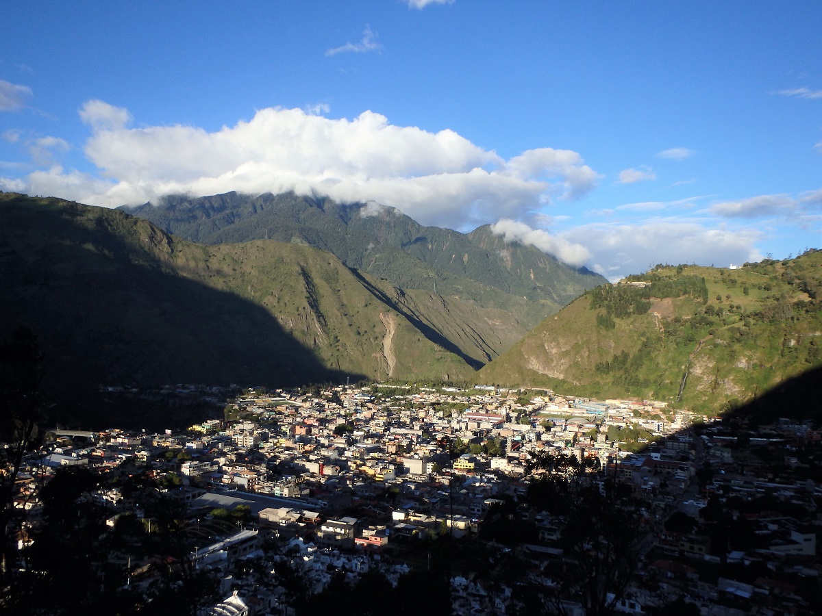 South America, Ecuador, Banos, sunset, mirador