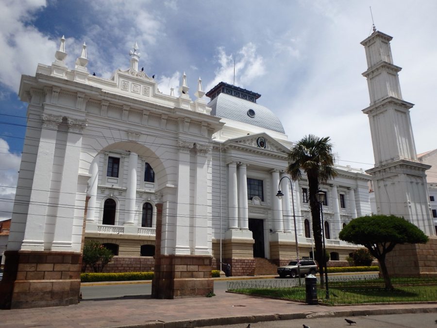 South America, Bolivia, Sucre, white-washed buildings, colonial architecture, travel, backpacker