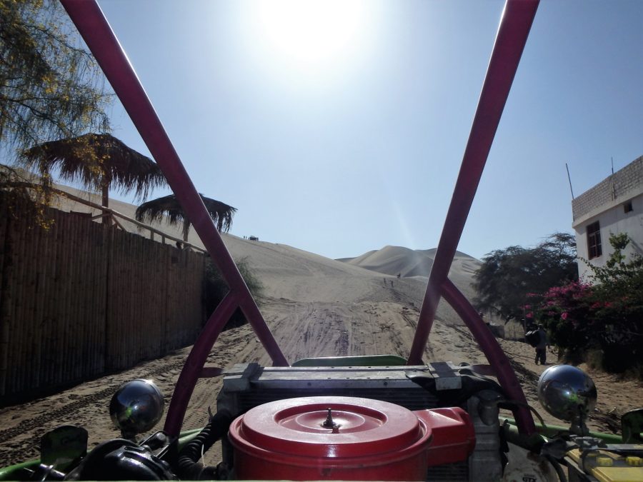 South America, Peru, Huacachina, Nasca, Nazca, Ica Region, Dune buggy, Sand buggy tours