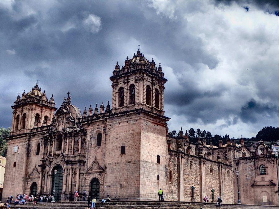 South America, Peru, Cusco, Backpacking, Budget Travel, Churches, Plaza de Armas, Cathedral Basilica of the Assumption of the Virgin