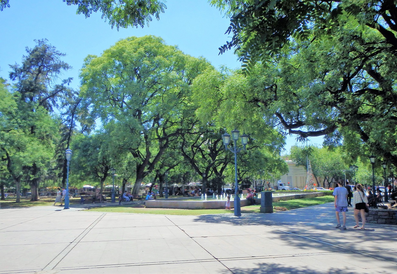 Argentina, South America, Mendoza, Plaza, Parque, Earthquake