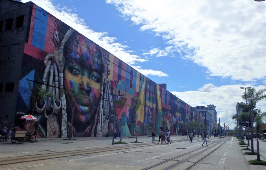 Olympic Boulevard and the world's largest mural