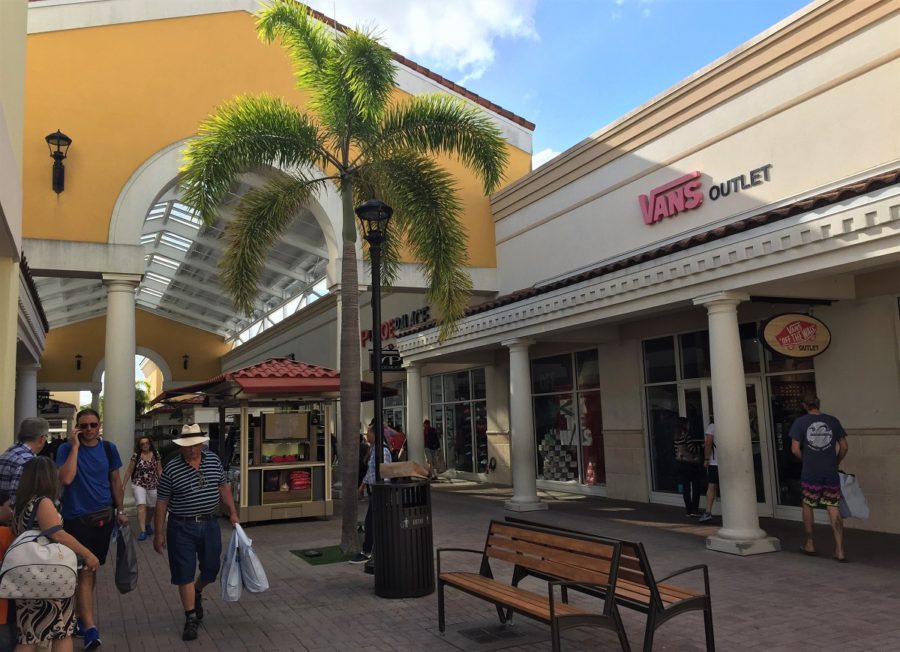 Shopping at Ellenton Mall in Florida